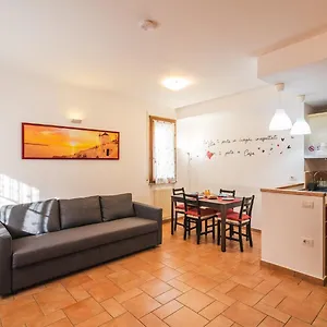 Casa Gioia A 5 Minuti Da San Marino Appartamento Montescudo